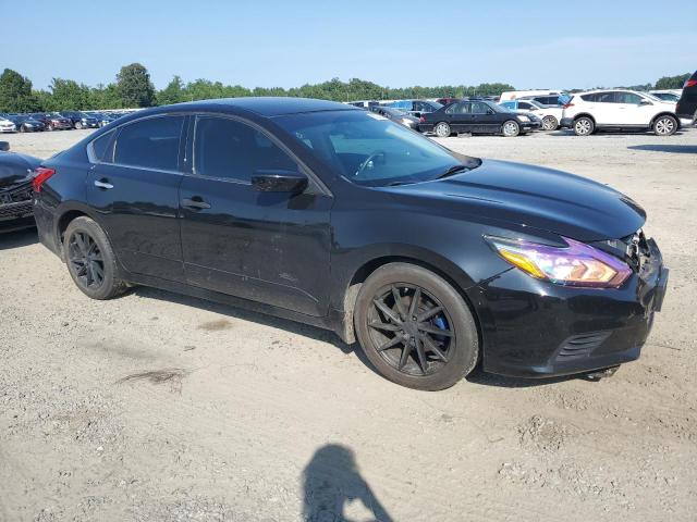 Photo 4 from auction – 2017 NISSAN ALTIMA 2.5 with VIN 1N4AL3AP3HC250695