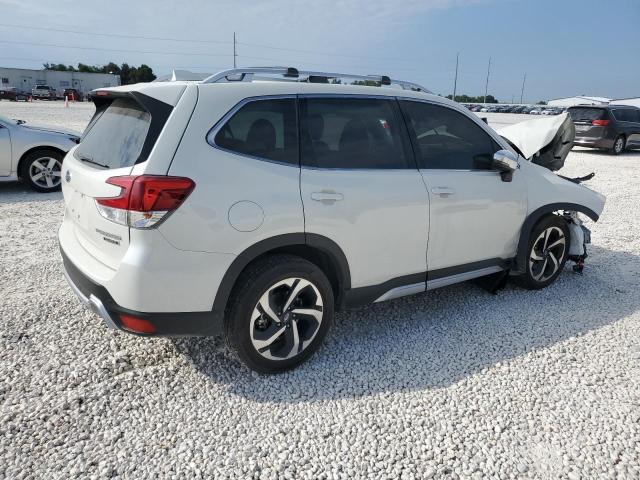 Photo 3 from auction – 2023 SUBARU FORESTER T with VIN JF2SKARC4PH509513