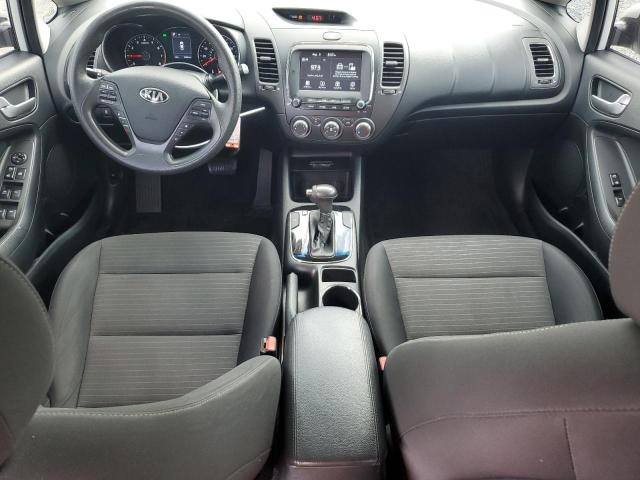 Photo 8 from auction – 2018 KIA FORTE LX with VIN 3KPFL4A77JE211256
