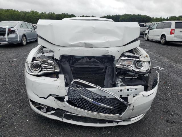Photo 5 from auction – 2019 CHRYSLER 300 TOURIN with VIN 2C3CCAAG2KH505627