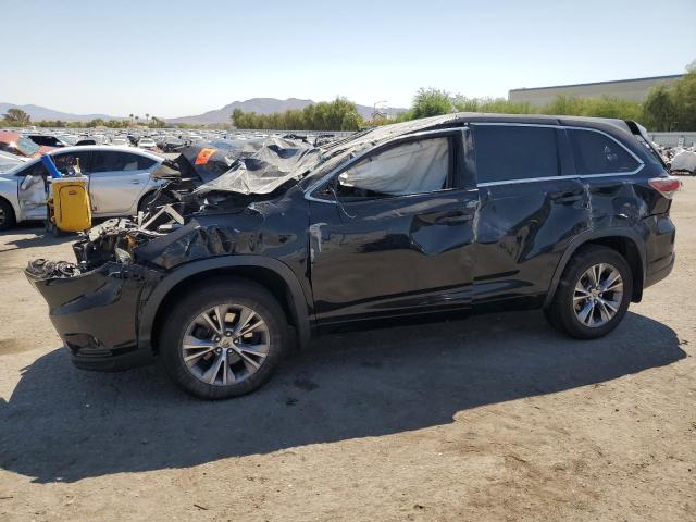 TOYOTA HIGHLANDER 2015 with VIN 5TDBKRFH1FS147986 - Photo from auction