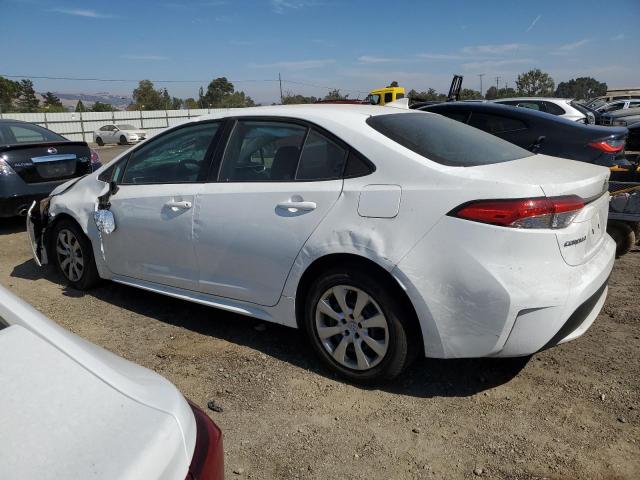 Photo 2 from auction – 2021 TOYOTA COROLLA LE with VIN 5YFEPMAE3MP202927