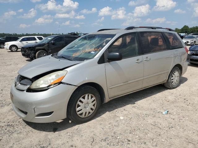 TOYOTA SIENNA CE 2010 with VIN 5TDKK4CCXAS329237 - Photo from auction