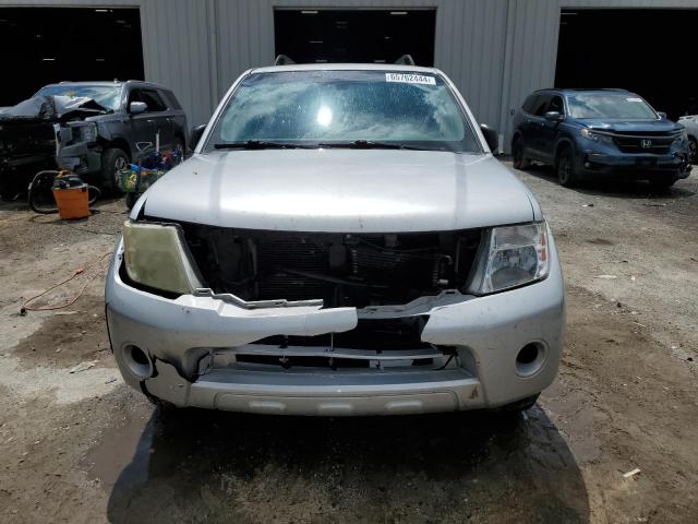 Photo 5 from auction – 2010 NISSAN PATHFINDER with VIN 5N1AR1NN3AC615545