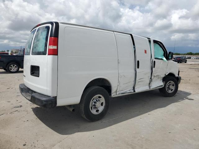 Photo 3 from auction – 2018 CHEVROLET EXPRESS G2 with VIN 1GCWGAFP6J1217404