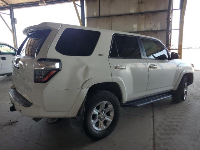 Photo 3 from auction – 2017 TOYOTA 4RUNNER SR with VIN JTEBU5JR8H5473999
