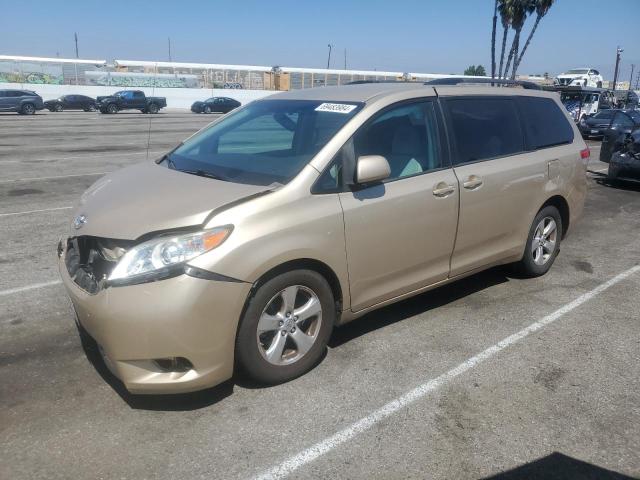 Photo 1 from auction – 2013 TOYOTA SIENNA LE with VIN 5TDKK3DC2DS391597
