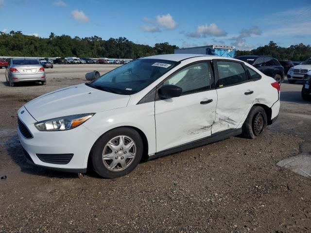 FORD FOCUS S 2016 with VIN 1FADP3E28GL339340 - Photo from auction