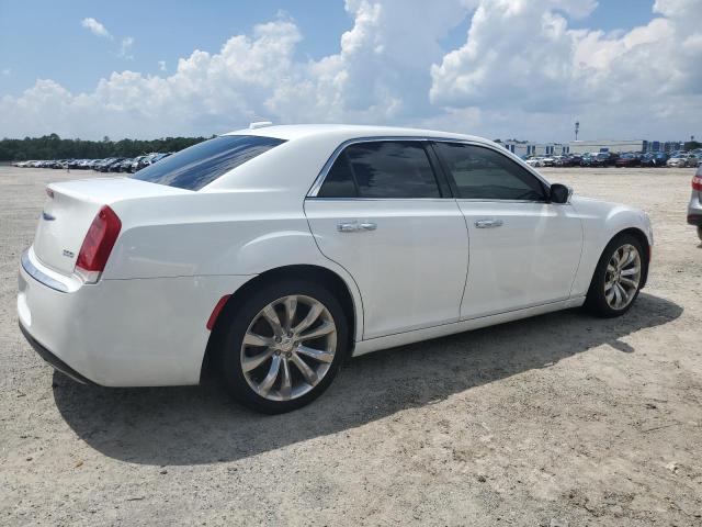 Photo 3 from auction – 2019 CHRYSLER 300 LIMITE with VIN 2C3CCAEG8KH538755