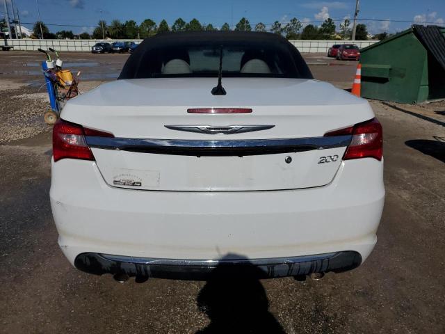 Photo 6 from auction – 2011 CHRYSLER 200 TOURIN with VIN 1C3BC2EG2BN570674
