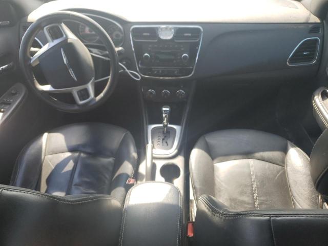 Photo 8 from auction – 2013 CHRYSLER 200 LIMITE with VIN 1C3CCBCGXDN601809