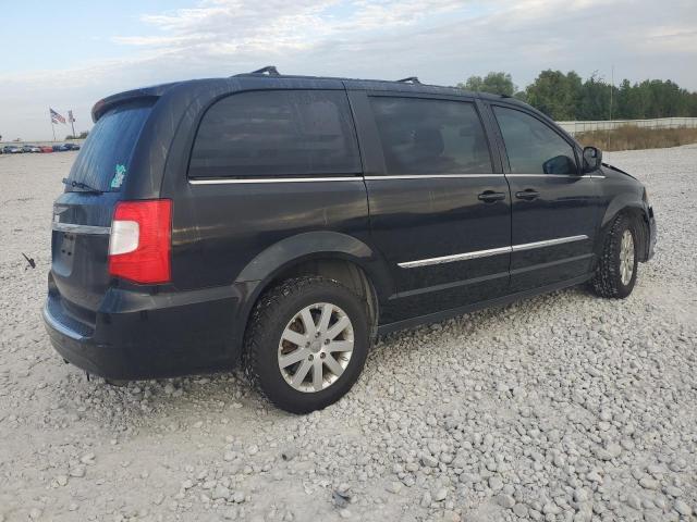 Photo 3 from auction – 2015 CHRYSLER TOWN & COU with VIN 2C4RC1BG2FR673451