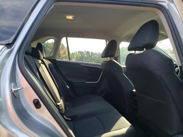 Photo 11 from auction – 2021 TOYOTA RAV4 LE with VIN 2T3F1RFV5MC177953
