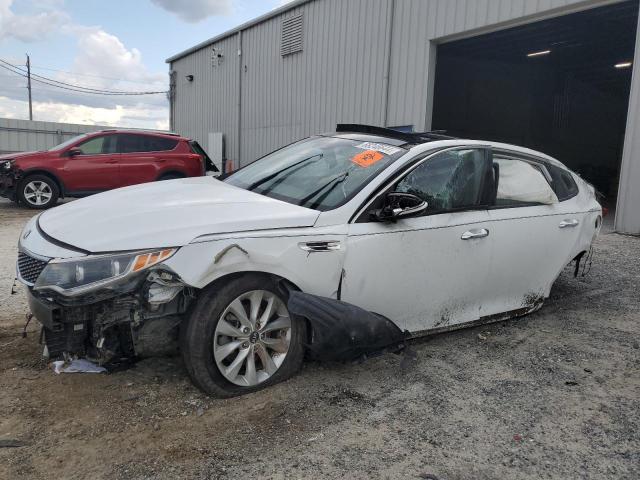 KIA OPTIMA EX 2016 with VIN 5XXGU4L39GG086403 - Photo from auction