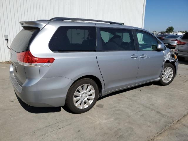 Photo 3 from auction – 2011 TOYOTA SIENNA LE with VIN 5TDJK3DC1BS019631