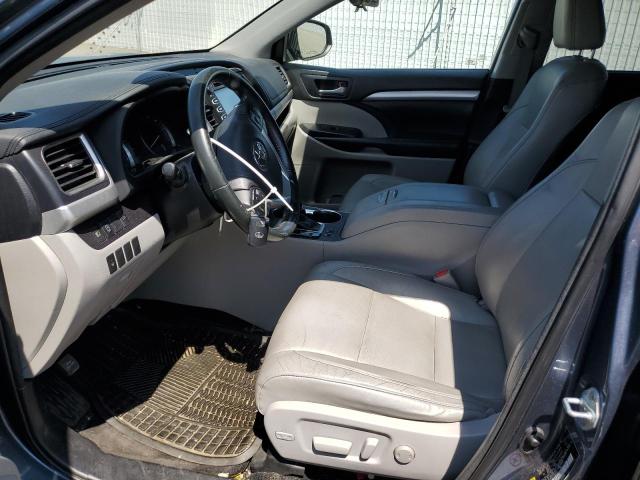 Снимка 7 от търг – 2018 TOYOTA HIGHLANDER с VIN 5TDKZRFH4JS245432