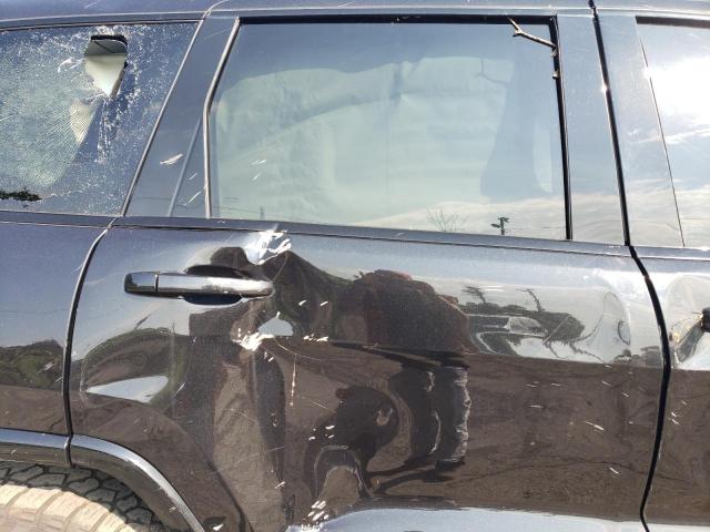 Photo 11 from auction – 2016 JEEP GRAND CHER with VIN 1C4RJFBG0GC373534