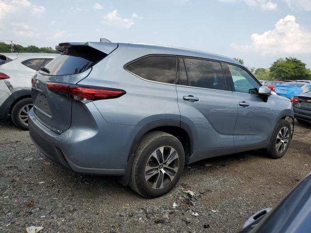 Photo 3 from auction – 2020 TOYOTA HIGHLANDER with VIN 5TDHZRBH6LS009948
