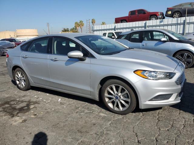 Photo 4 from auction – 2017 FORD FUSION SE with VIN 3FA6P0HD1HR275147