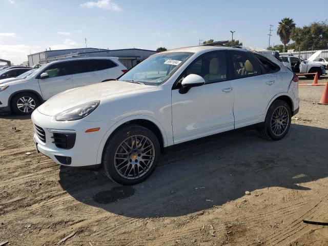 PORSCHE CAYENNE 2017 with VIN WP1AA2A28HKA83950 - Photo from auction