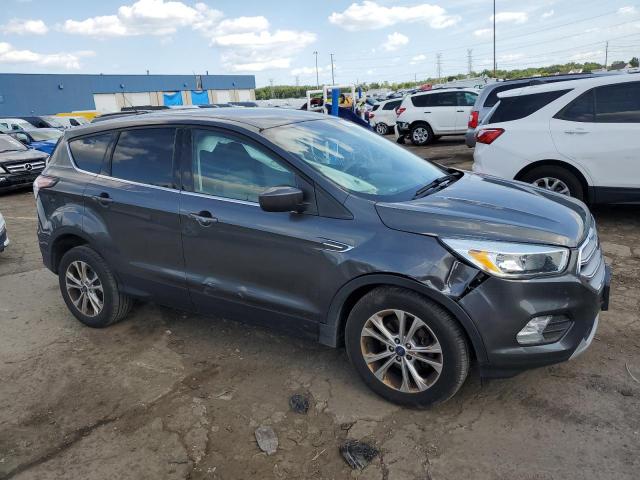 Photo 4 from auction – 2017 FORD ESCAPE SE with VIN 1FMCU0GD0HUB59627