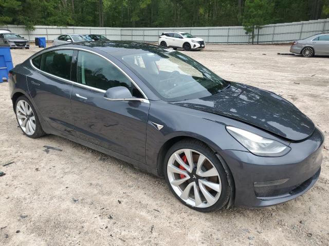 Photo 4 from auction – 2019 TESLA MODEL 3 with VIN 5YJ3E1EB8KF237595