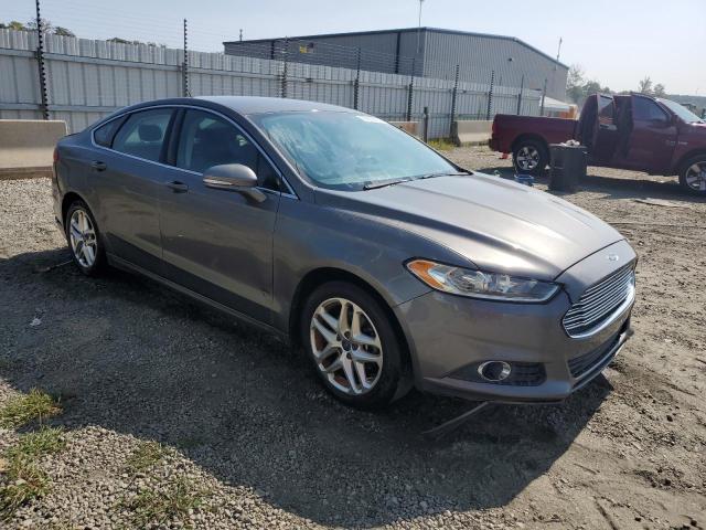 Photo 4 from auction – 2013 FORD FUSION SE with VIN 3FA6P0HRXDR236045