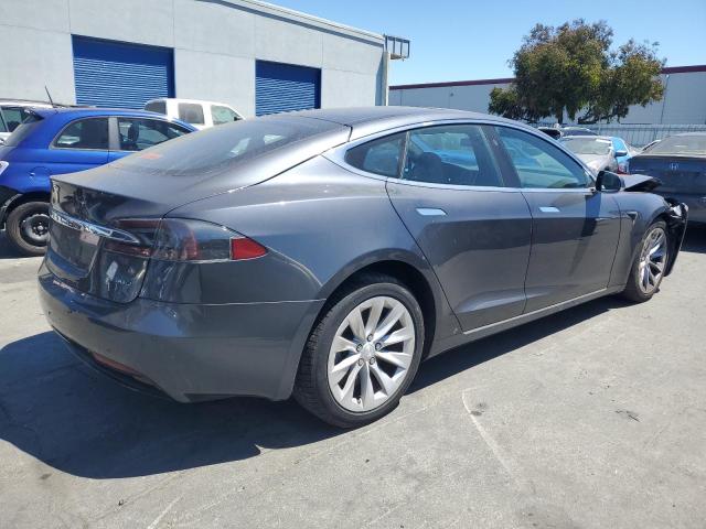 Photo 3 from auction – 2017 TESLA MODEL S with VIN 5YJSA1E23HF189827