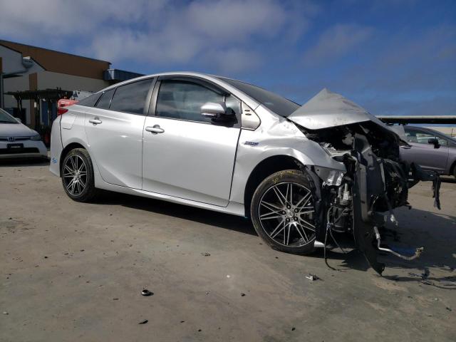 Photo 4 from auction – 2021 TOYOTA PRIUS PRIM with VIN JTDKAMFP7M3177988