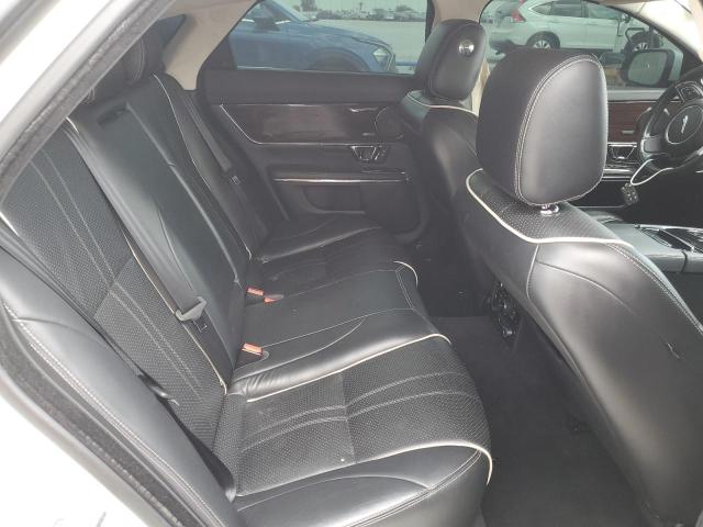 Photo 10 from auction – 2016 JAGUAR XJ with VIN SAJWJ1CD7G8W01155