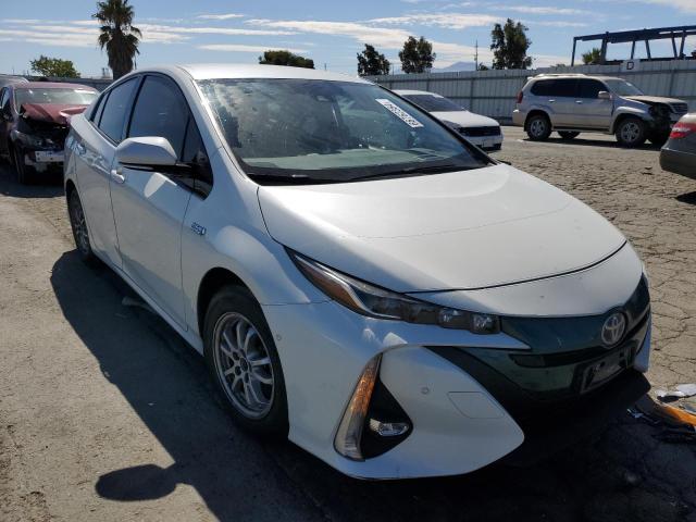 Photo 4 from auction – 2017 TOYOTA PRIUS PRIM with VIN JTDKARFP2H3006925