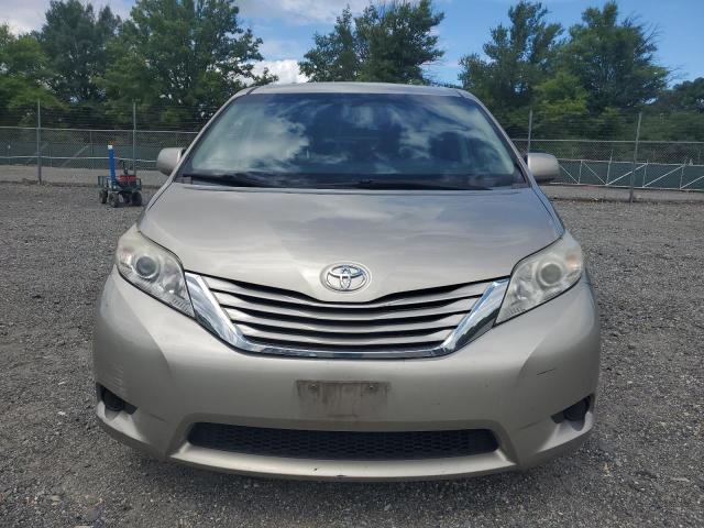 Photo 5 from auction – 2015 TOYOTA SIENNA LE with VIN 5TDKK3DC5FS550681