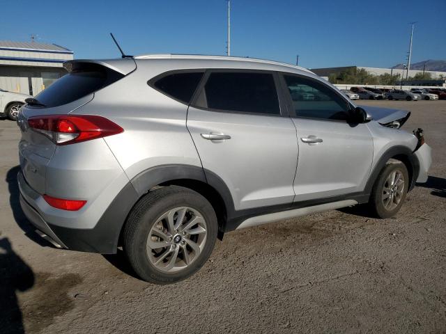 Photo 3 from auction – 2017 HYUNDAI TUCSON LIM with VIN KM8J33A28HU435703