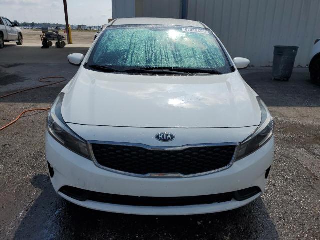 Photo 5 from auction – 2017 KIA FORTE LX with VIN 3KPFL4A71HE010771
