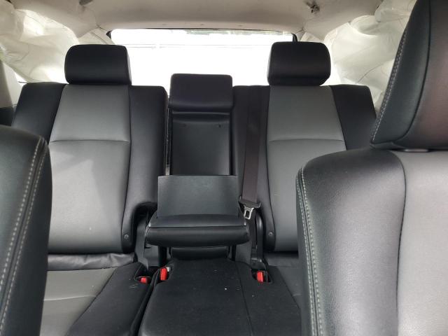 Photo 10 from auction – 2019 TOYOTA 4RUNNER SR with VIN JTEBU5JRXK5646820