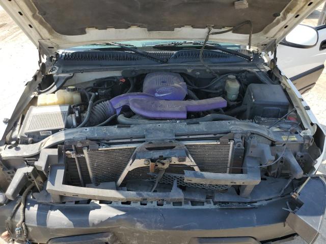 Photo 11 from auction – 2002 CHEVROLET AVALANCHE with VIN 3GNEK13T42G108574