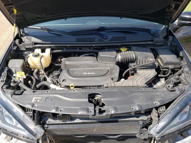 Photo 12 from auction – 2017 CHRYSLER PACIFICA T with VIN 2C4RC1BG7HR588141