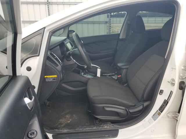 Photo 7 from auction – 2018 KIA FORTE LX with VIN 3KPFL4A77JE211256