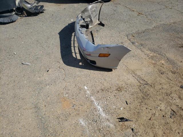 Photo 12 from auction – 2005 FORD FOCUS ZX5 with VIN 3FAFP37N05R122217