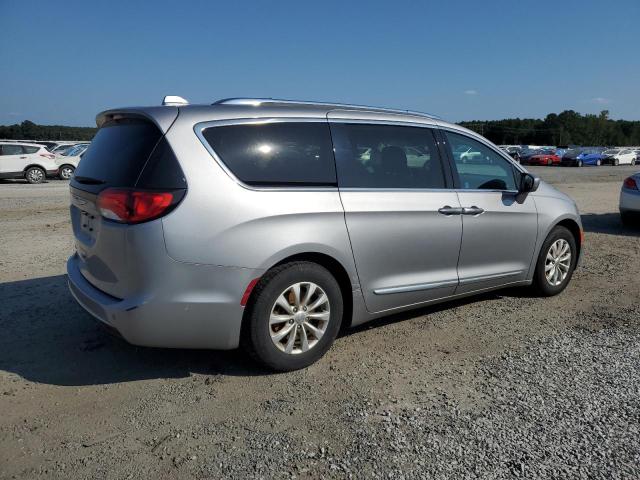 Photo 3 from auction – 2018 CHRYSLER PACIFICA T with VIN 2C4RC1BG5JR233443