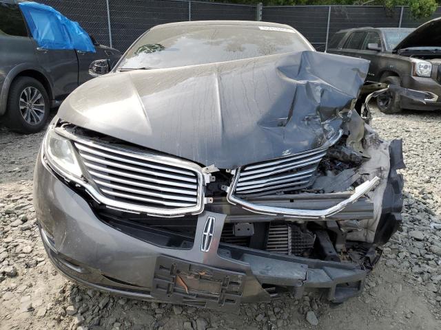 Photo 5 from auction – 2016 LINCOLN MKZ with VIN 3LN6L2G92GR627645