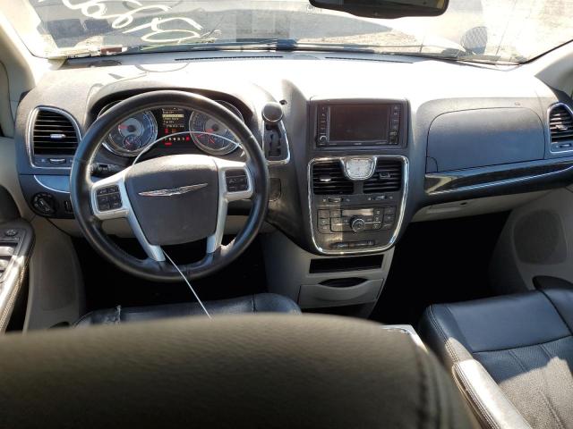 Photo 8 from auction – 2014 CHRYSLER TOWN & COU with VIN 2C4RC1CG4ER107224