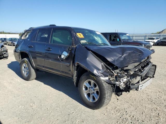 Photo 4 from auction – 2019 TOYOTA 4RUNNER SR with VIN JTEBU5JR8K5675412