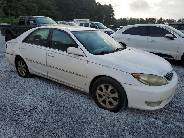 Photo 4 from auction – 2005 TOYOTA CAMRY LE with VIN 4T1BF30K15U090118