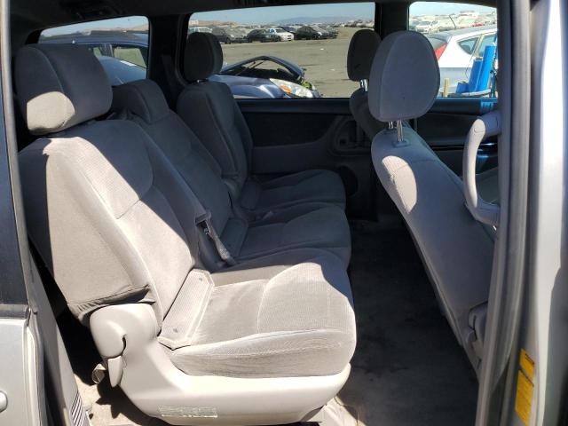 Photo 11 from auction – 2005 TOYOTA SIENNA CE with VIN 5TDZA23C65S343700