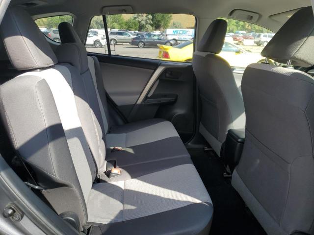 Photo 11 from auction – 2015 TOYOTA RAV4 LE with VIN JTMBFREV6FD174172