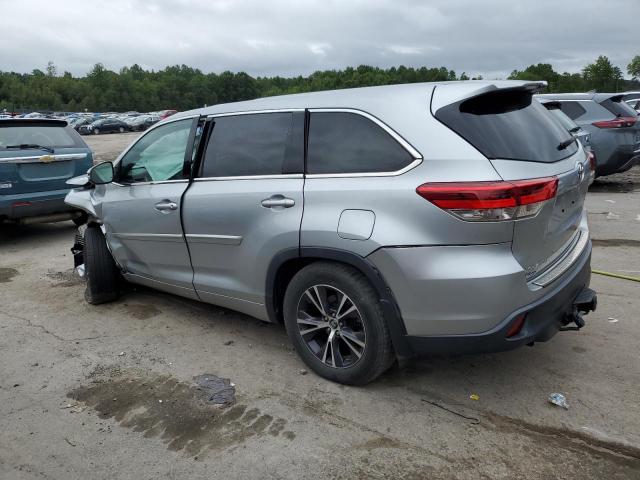 Photo 2 from auction – 2018 TOYOTA HIGHLANDER with VIN 5TDBZRFH7JS882041