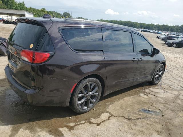Photo 3 from auction – 2018 CHRYSLER PACIFICA T with VIN 2C4RC1EG6JR263417