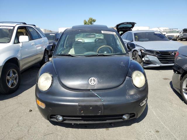 Photo 5 from auction – 2000 VOLKSWAGEN NEW BEETLE with VIN 3VWCA21C1YM410035