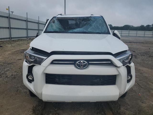 Photo 5 from auction – 2023 TOYOTA 4RUNNER SR with VIN JTEFU5JR4P5294729